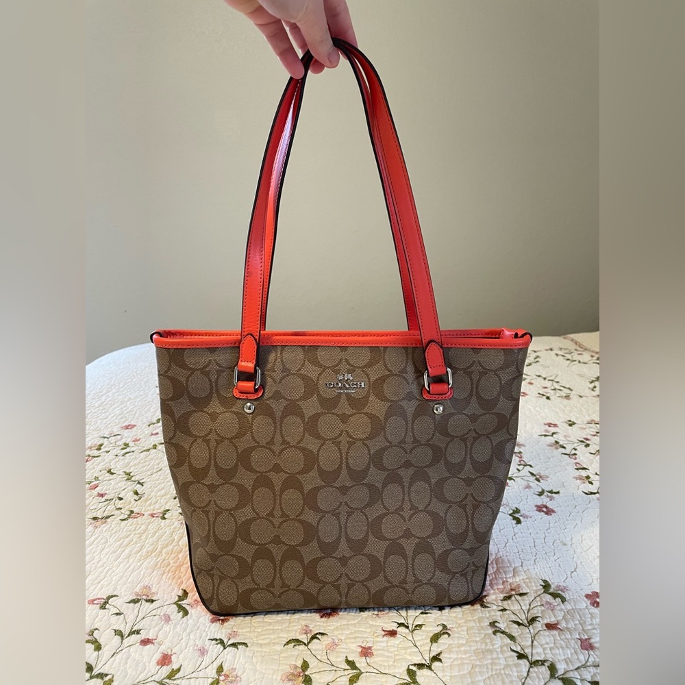 Coach tote bag in very good condition
